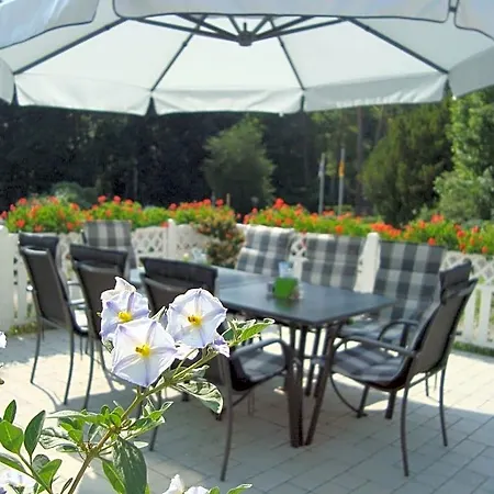 Waldoase Hotel Ahlbeck (Usedom)